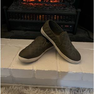 Khaki quilted nylon slip ons loafers size 9